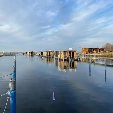 Hausboot Fjord Baltica Mit Dachterrasse In * Barth