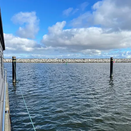 Hausboot Fjord Baltica Mit Dachterrasse In